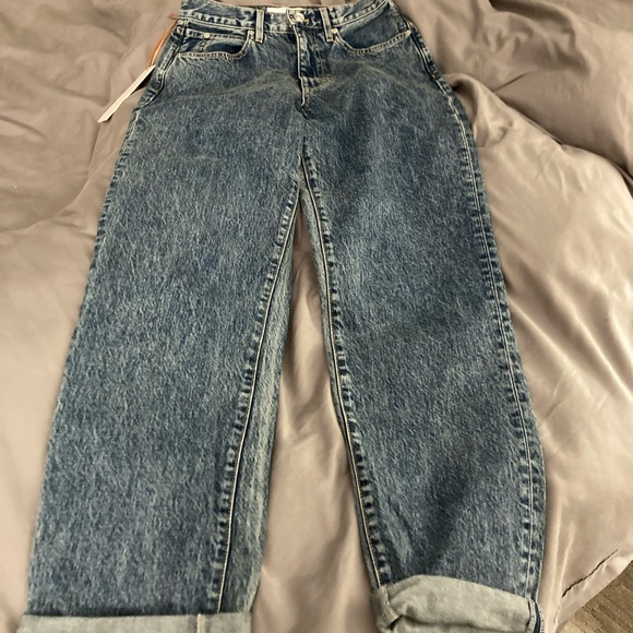 Slvrlake Dakota High Rise Relaxed Fit Jeans in Tuscan - Picture 4 of 7